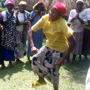 Weaving Bukedo & Raffia Baskets in Uganda